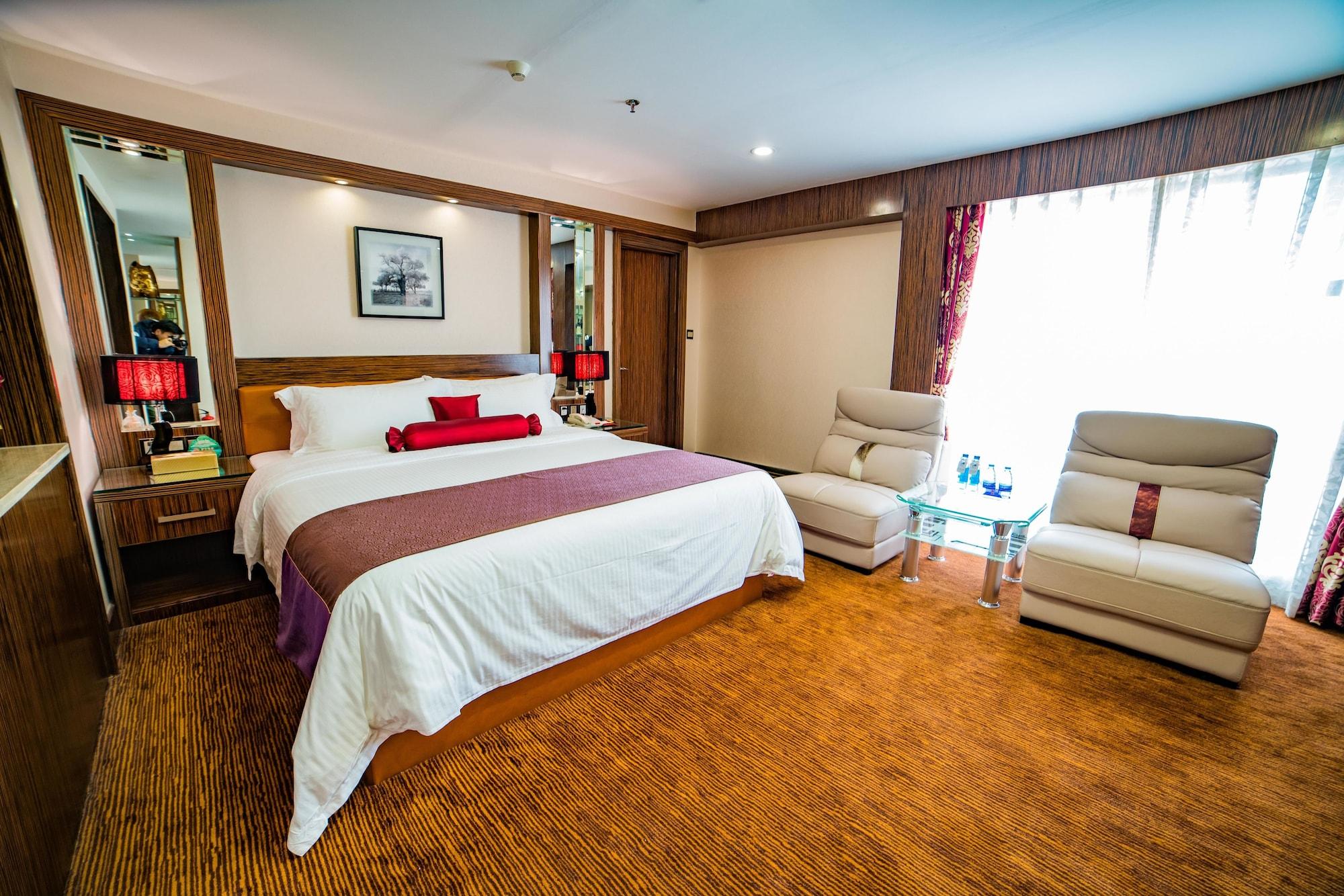 Nanyang King'S Gate Hotel--Free Shuttle Service To Canton Fair Buitenkant foto